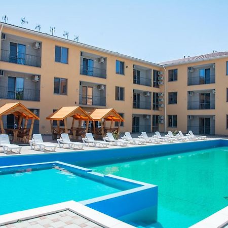 Hotel Apelsin Kobleve Exteriér fotografie